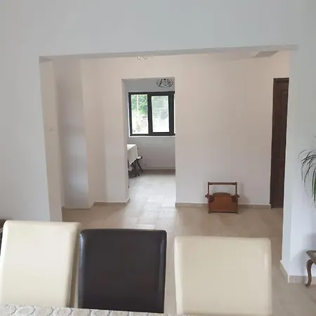 Homestay Casa Colt De Rai